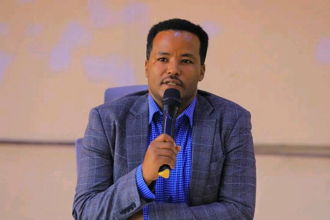 የማዕከላዊ ኢትዮጵያ ክልል መንግስት ሳይንስና ኢንፎርሜሽን ቴክኖሎጂ ቢሮ ከክልልሉ ከሁሉም ዞኖች፤ ልዩ ወረዳዎችና ከተማ አስተዳደሮች እንዲሁም ከተለያዩ ተቋማት ለተውጣቱ የኢኮቴ ከፍተኛ ባለሙያዎች በልዩ ልዩ የሙያ ዘርፎች የአድቫንስድ ቴክኒካል ስልጠና 